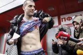 Футбол - Стефан Николич показа раната след Моци - 08.04.2015
