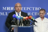Министър Красен Кралев даде брифинг за решението в щангите - 17.06.2015