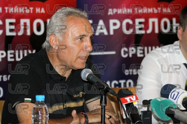 Христо Стоичков и кмета на Стара Загора в проект за гостуване на Барселона у нас - 15.06.2017