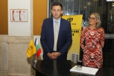 Футбол - Представяне на пощенска марка