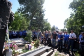 Ръководство и фенове на ПФК Левски почетоха паметта на Гунди и Котков - 30.06.2019