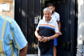 Футбол - Христо Крушарски протестира пред Френското посолство в България - 13.08.2019
