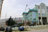 Спортни зали и футболни терени в България