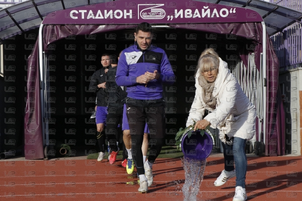 Футбол - Първа тренировка на ПФК Етър за 2021 - 06.01.2021